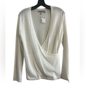 TEX by MaxAzria Cream V-Neck/Faux Wrap Light Sweater Size Medium